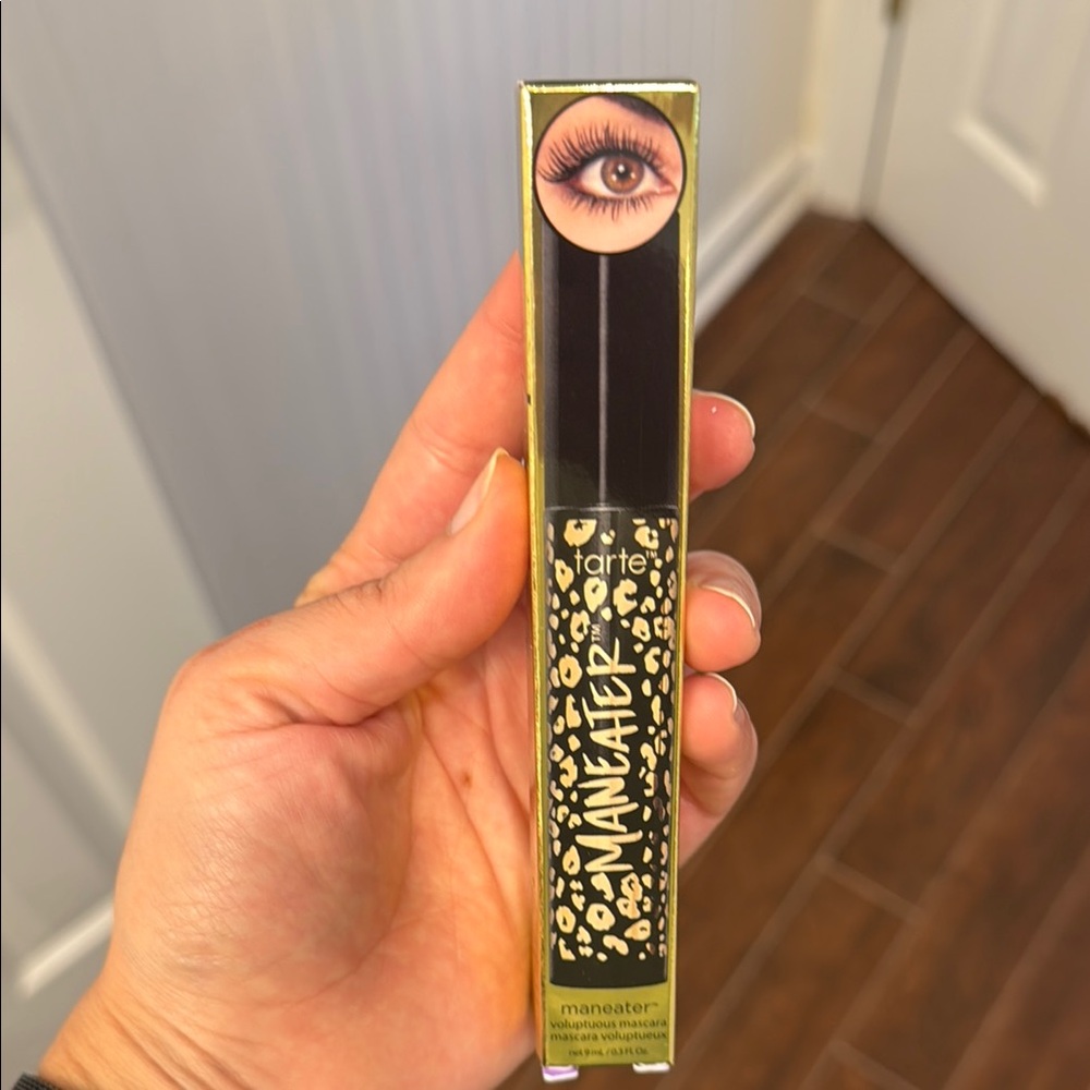 NWT Tarte Maneater Black Mascara
